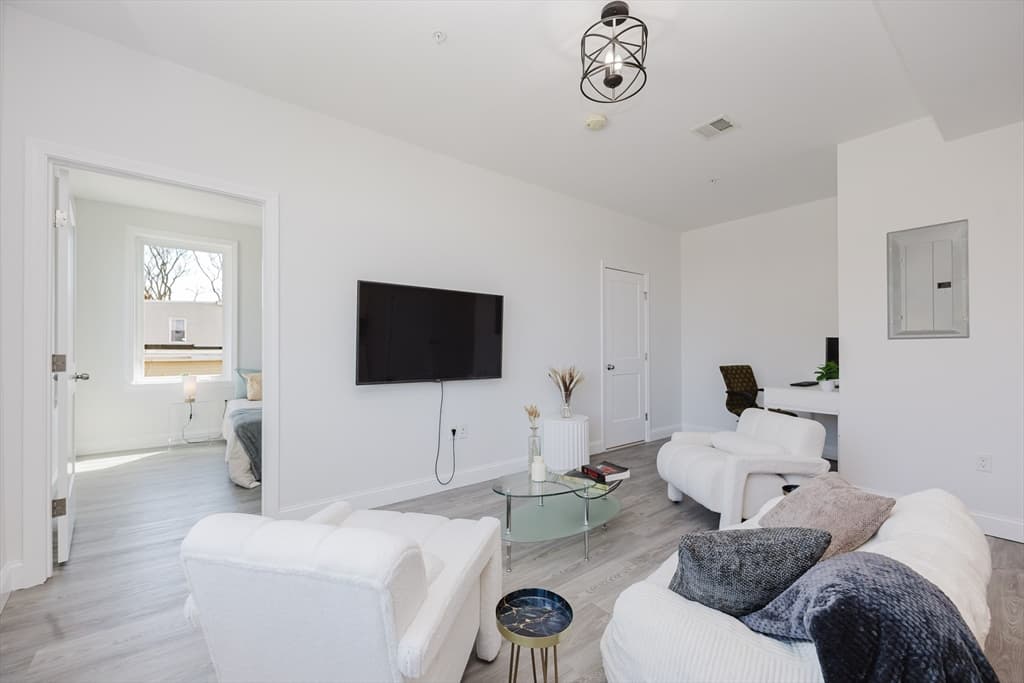 Condominium at 92-94 George St # 203, Boston MA 02119, Boston, photo 10 of 35