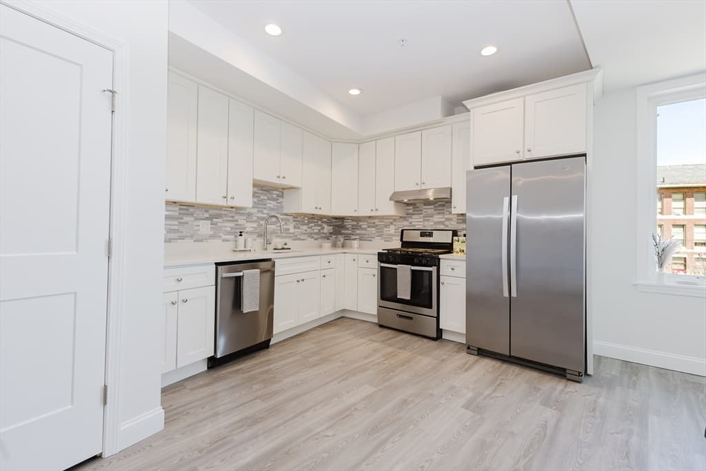 Condominium at 92-94 George St # 203, Boston MA 02119, Boston, photo 4 of 35