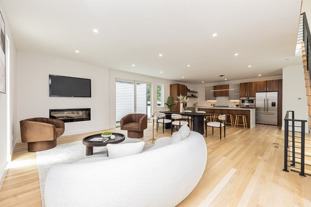95 Griswold St # 95, Cambridge MA 02139