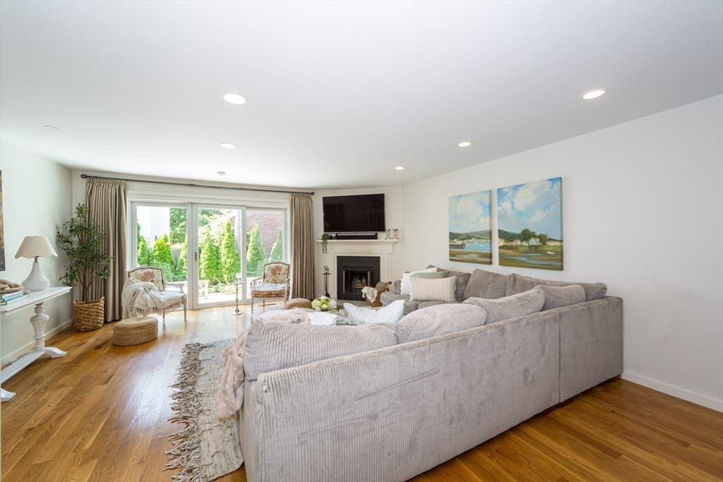 26 Denmark Lane # 26, Needham MA 02492 photo 8