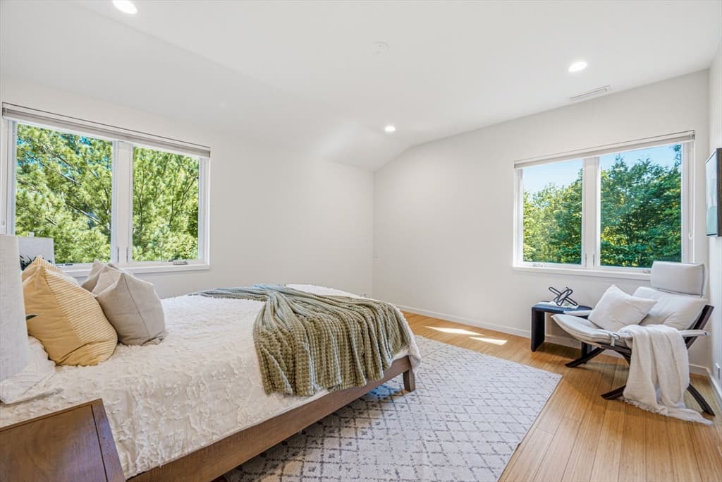 28 Kesseler Way, Newton MA 02467 photo 18