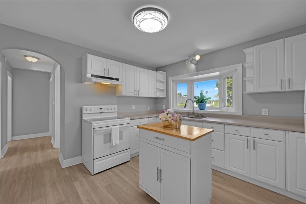 Single Family Residence at 58 Randall St, Palmer MA 01069, photo 7 of 30