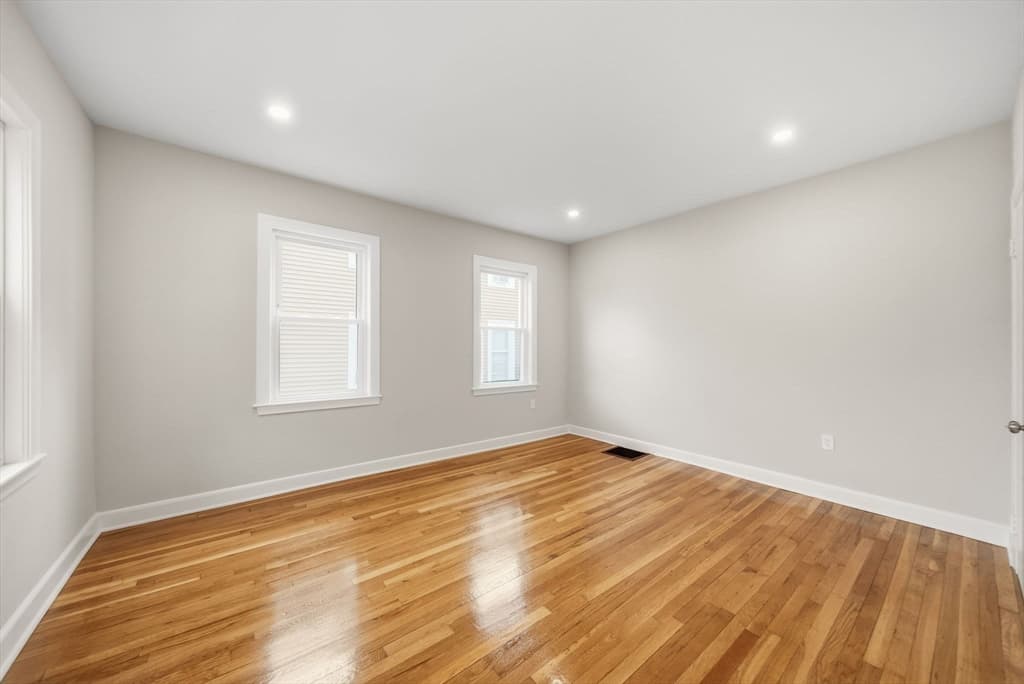 11 Mount Pleasant St # 11, Waltham MA 02452 photo 13
