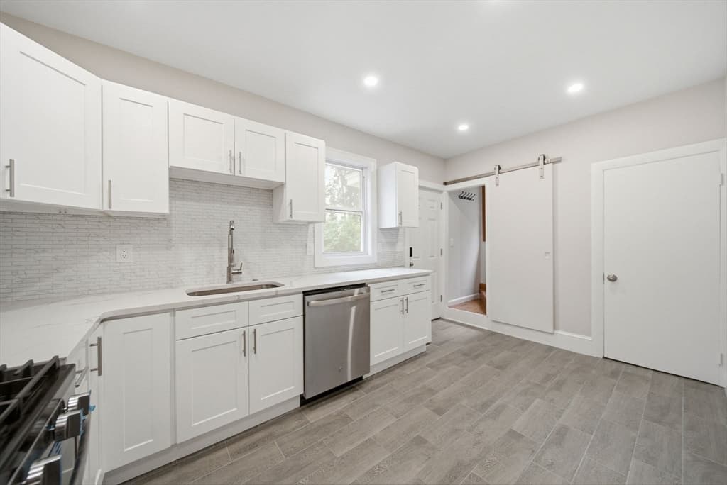 11 Mount Pleasant St # 11, Waltham MA 02452 photo 5