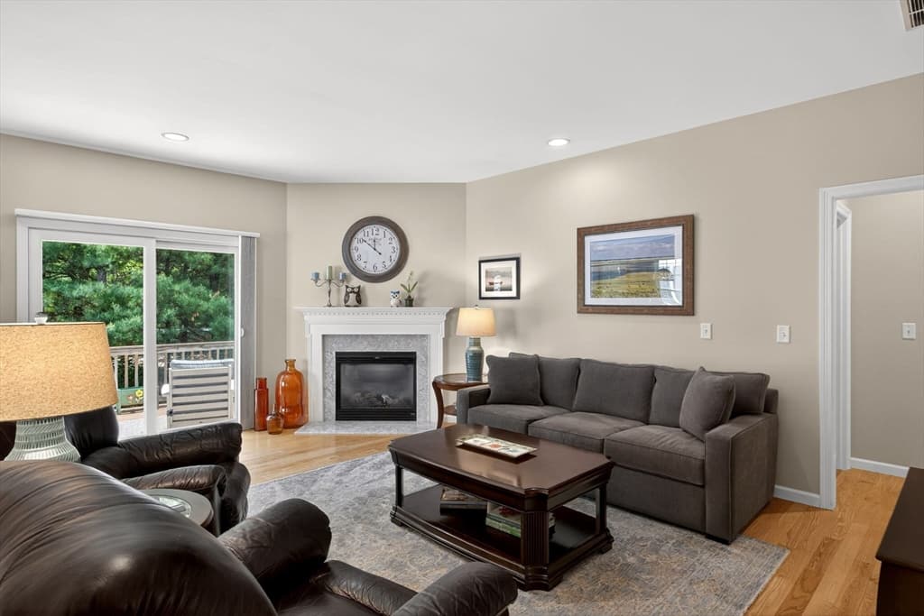 Single Family Residence at 12 Belltree, Plymouth MA 02360, photo 7 of 42