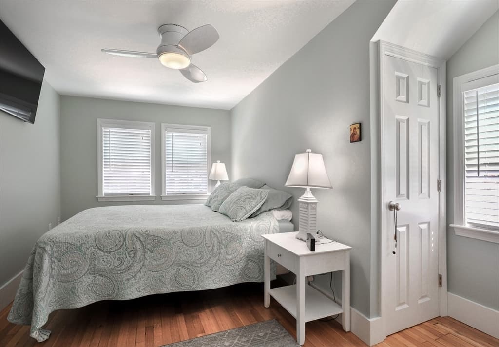 9 G St, Hull MA 02045 photo 23