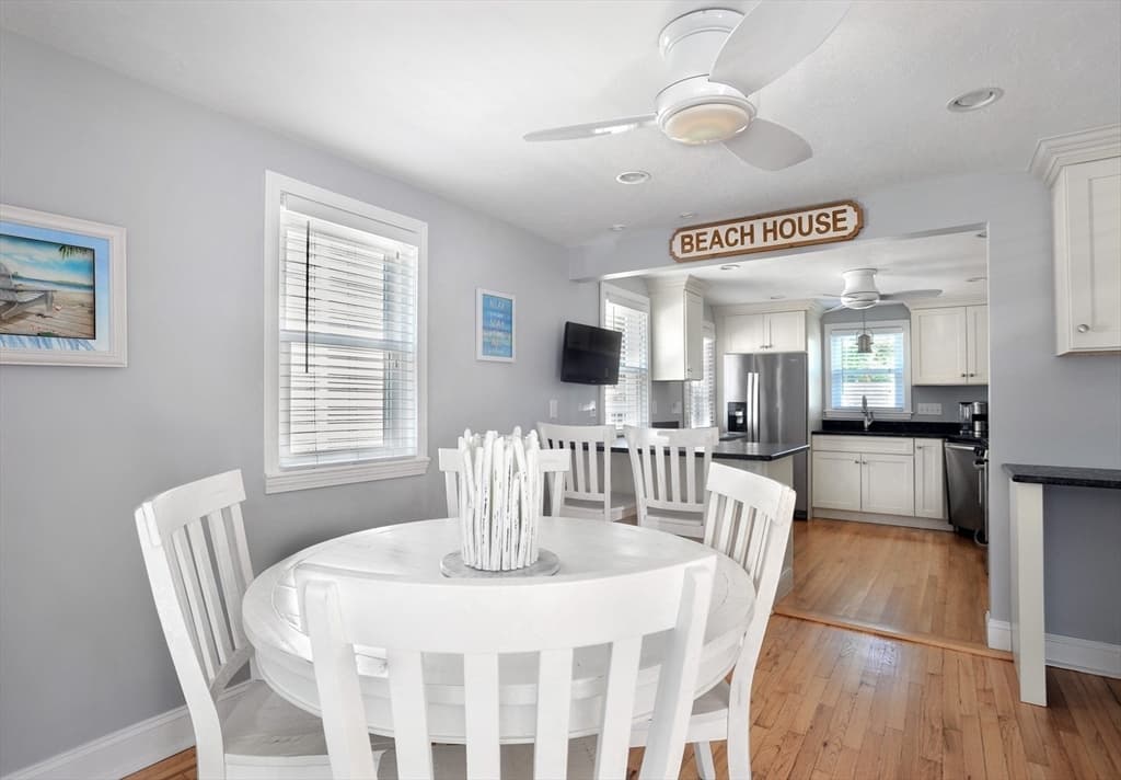 9 G St, Hull MA 02045 photo 16