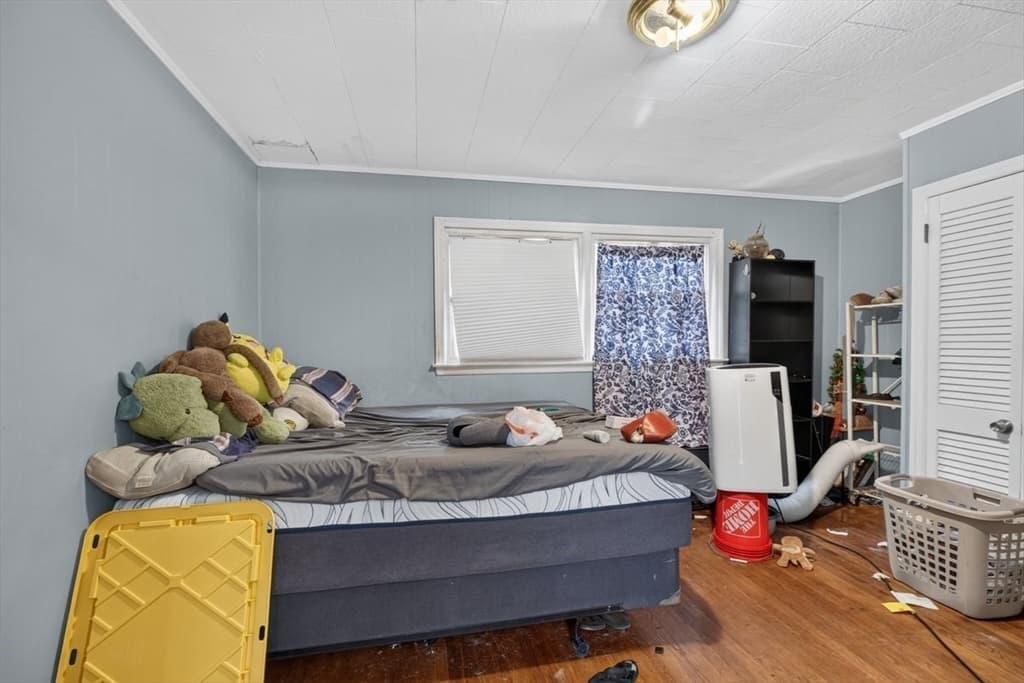 243 Central St, Springfield MA 01105 photo 16