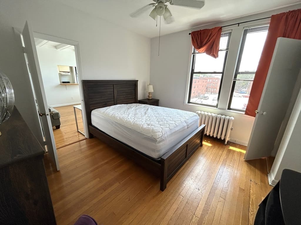Condominium at 4 Commonwealth Ct # 17, Boston MA 02135, Boston, photo 11 of 15