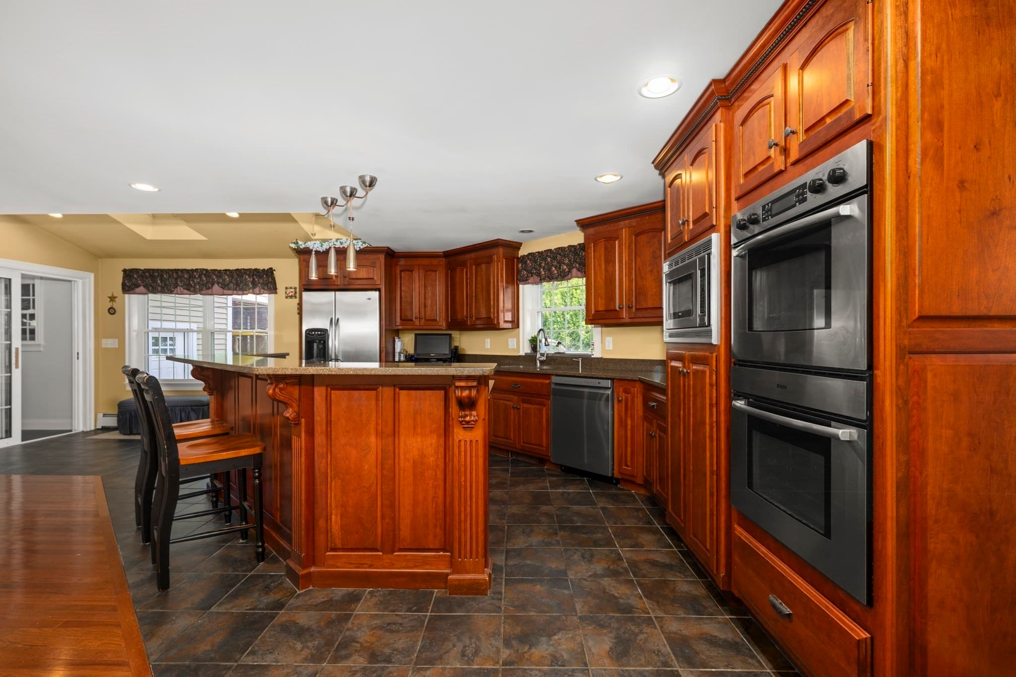 Single Family Residence at 70 Ellis Road, Southbridge MA 01550, Southbridge, photo 7 of 42