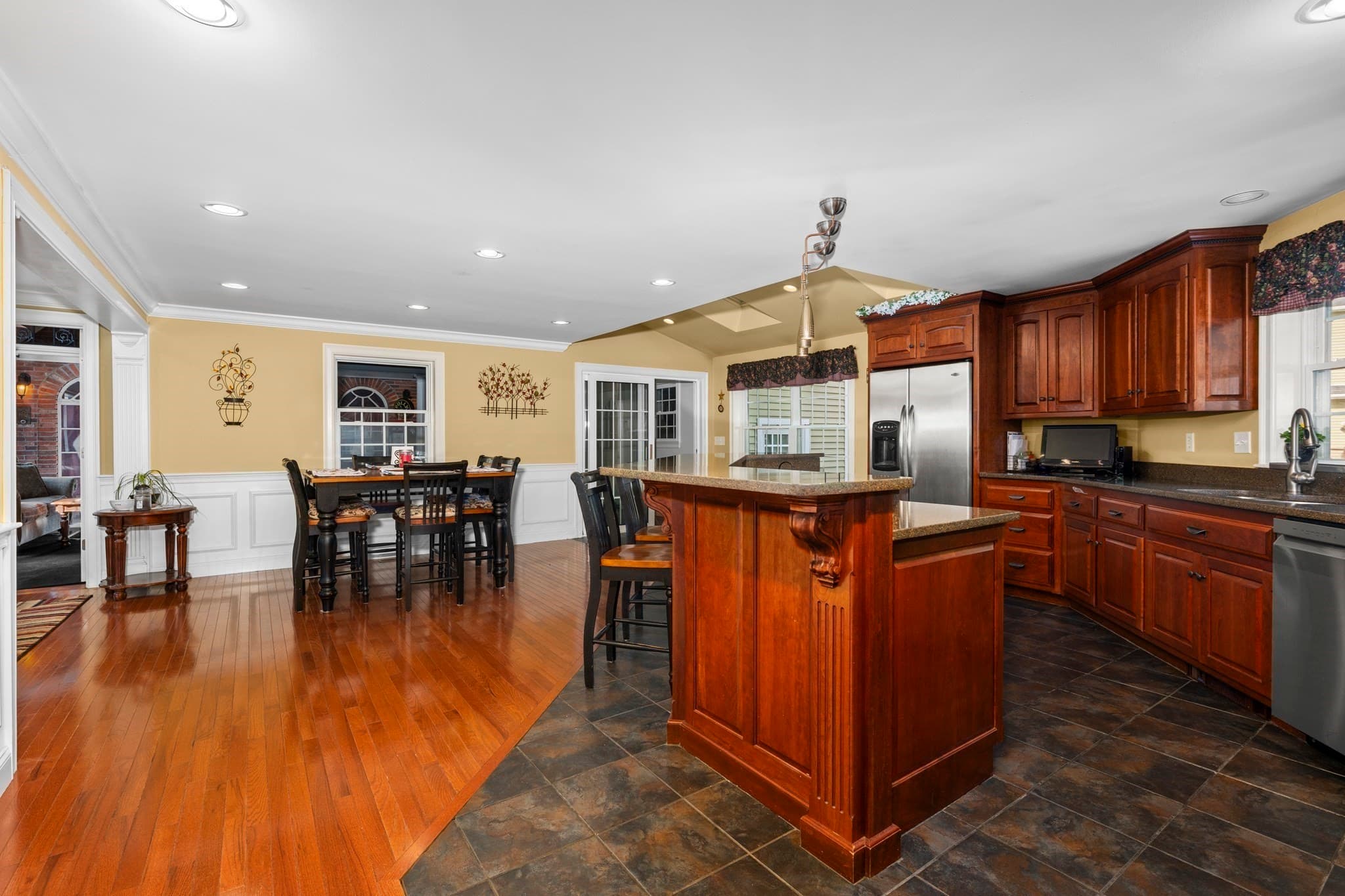 Single Family Residence at 70 Ellis Road, Southbridge MA 01550, Southbridge, photo 8 of 42