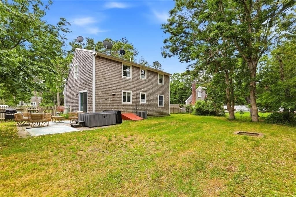 Single Family Residence at 70 Quinaquisset Ave, Mashpee MA 02649, photo 32 of 42