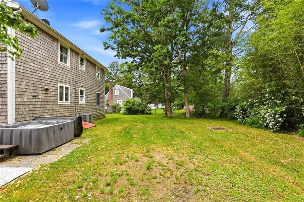 Single Family Residence at 70 Quinaquisset Ave, Mashpee MA 02649, photo 31 of 42