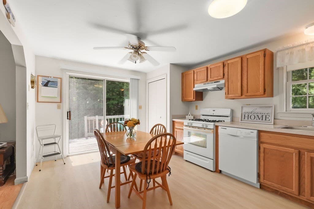 Single Family Residence at 4 Ryder Cir, Sandwich MA 02563, Sandwich, photo 12 of 40