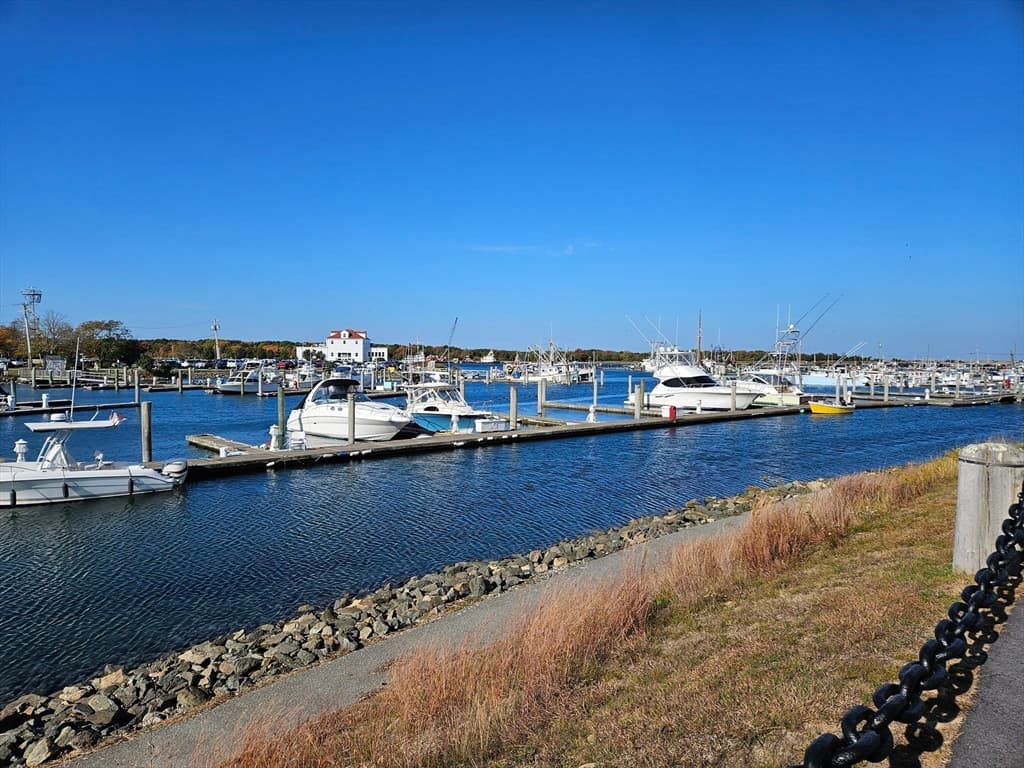 Single Family Residence at 4 Ryder Cir, Sandwich MA 02563, Sandwich, photo 36 of 40