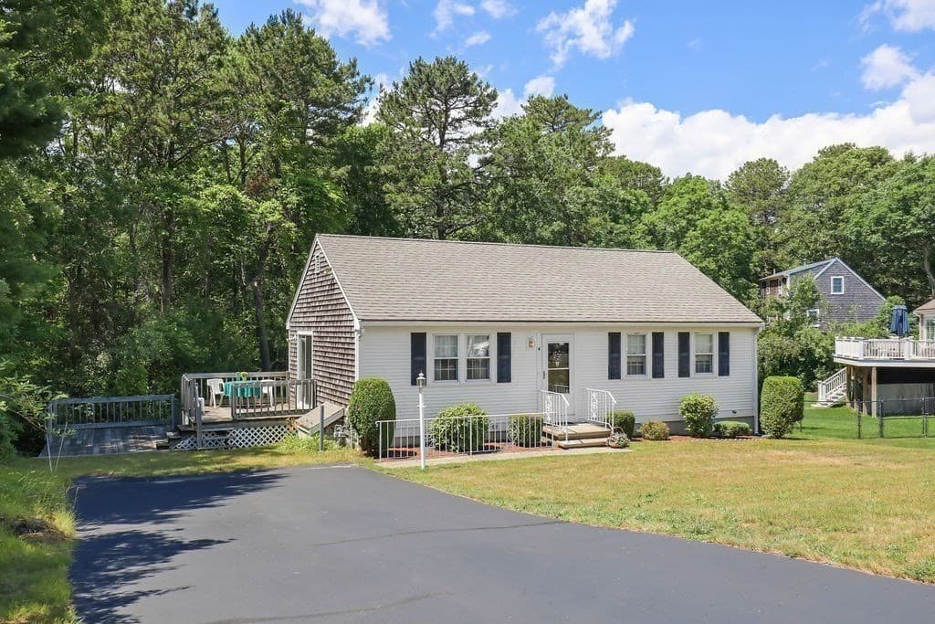 Single Family Residence at 4 Ryder Cir, Sandwich MA 02563, Sandwich, photo 38 of 40