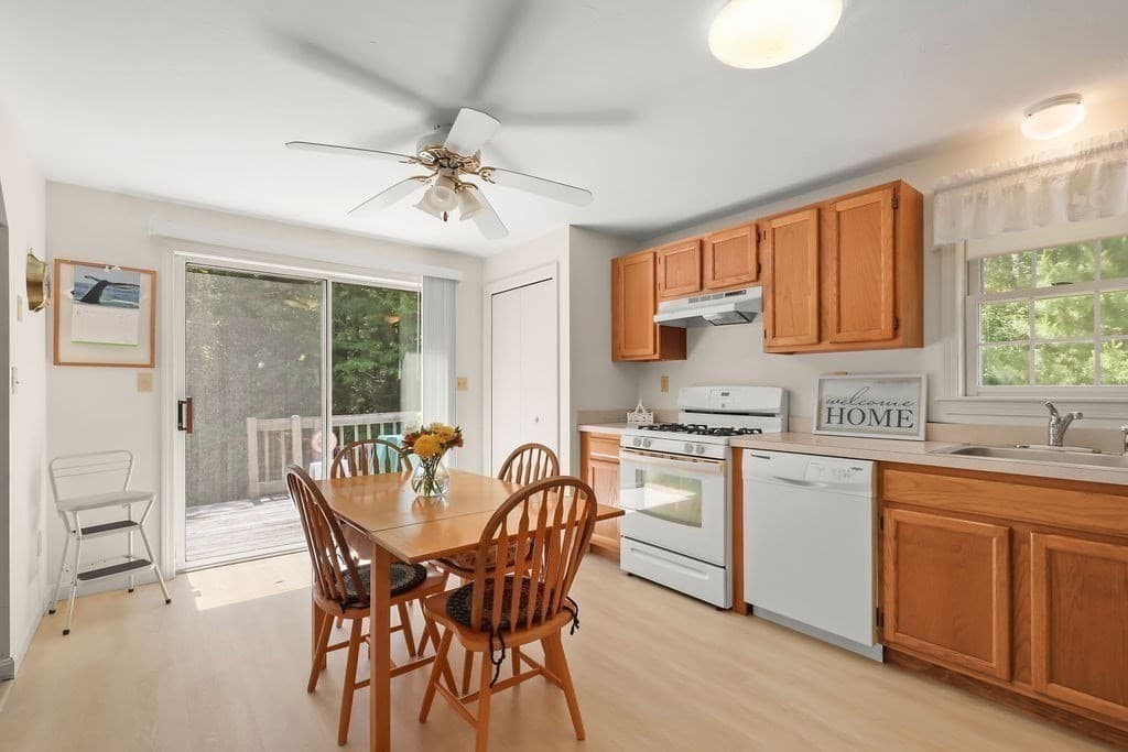Single Family Residence at 4 Ryder Cir, Sandwich MA 02563, Sandwich, photo 14 of 40