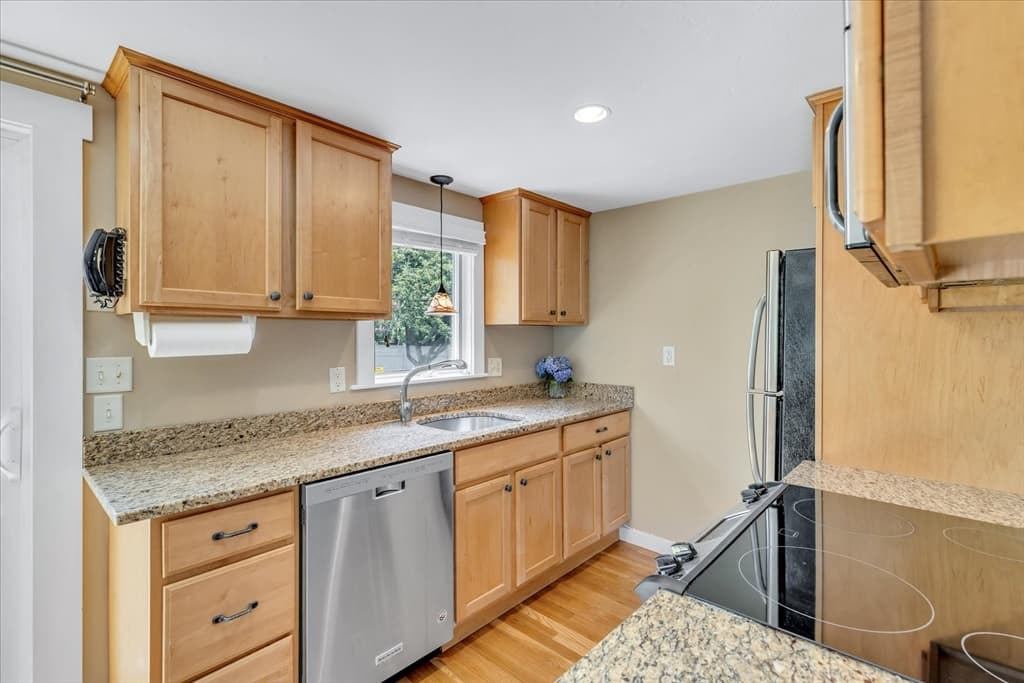 1 Thorwald Dr, Dennis MA 02660 photo 10