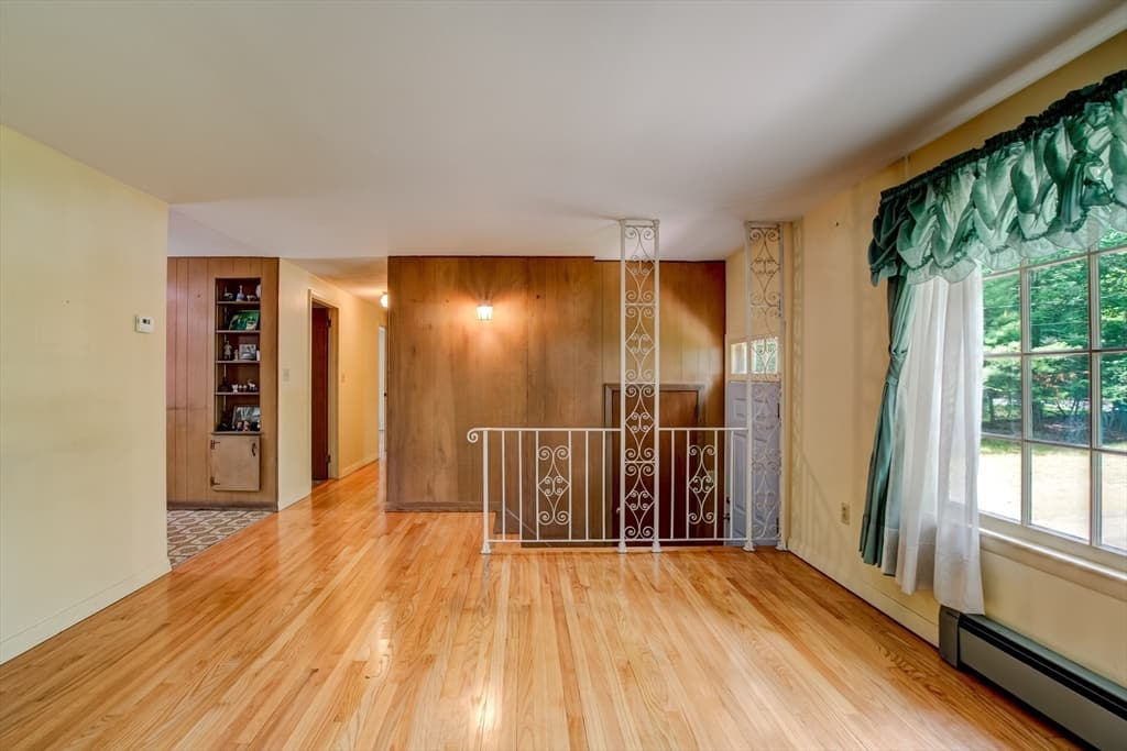 Single Family Residence at 487 Fitchburg State Road, Ashby MA 01431, Ashby, photo 7 of 42