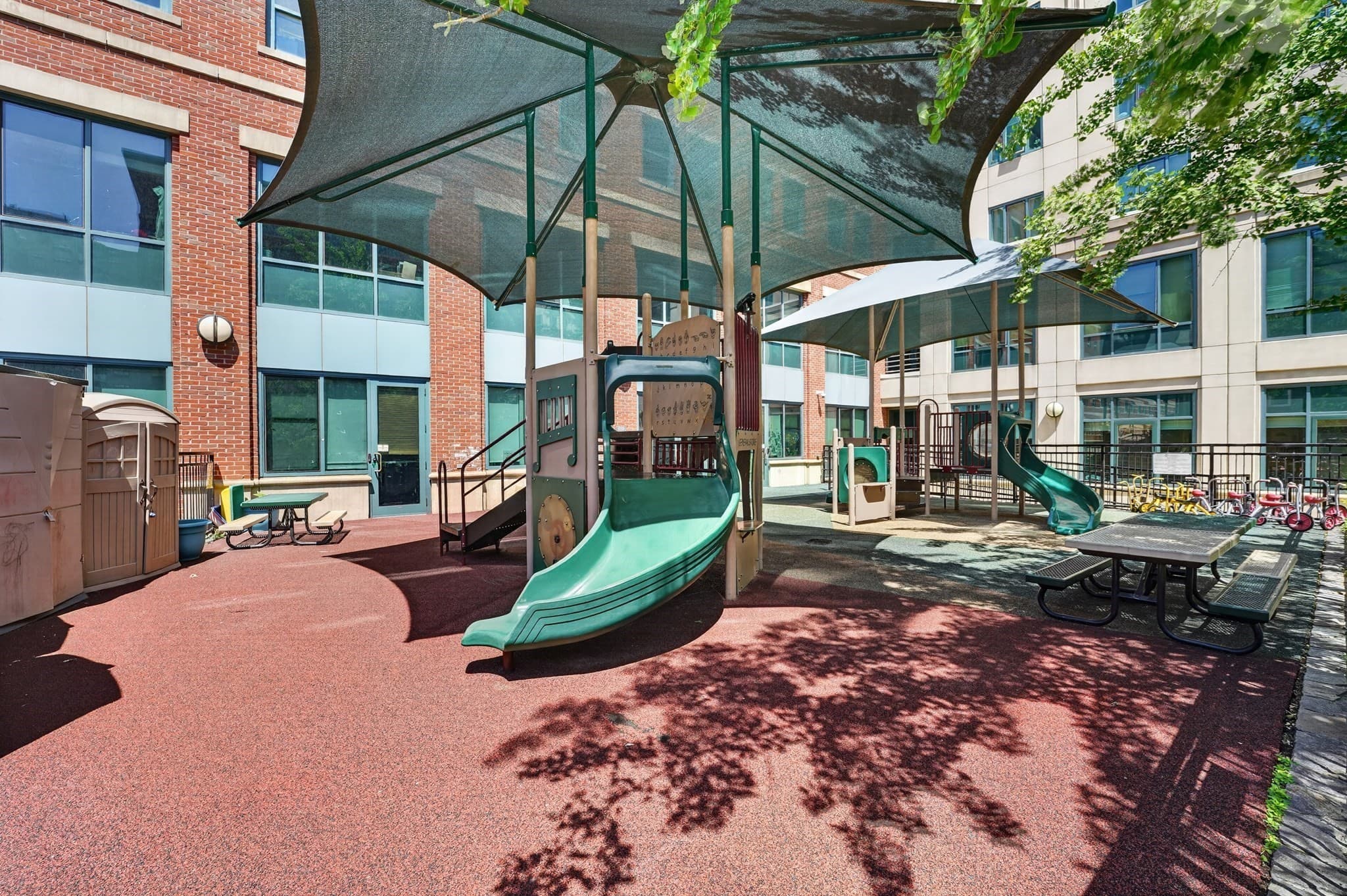 Condominium at 1 Nassau # 1607, Boston MA 02111, photo 23 of 24