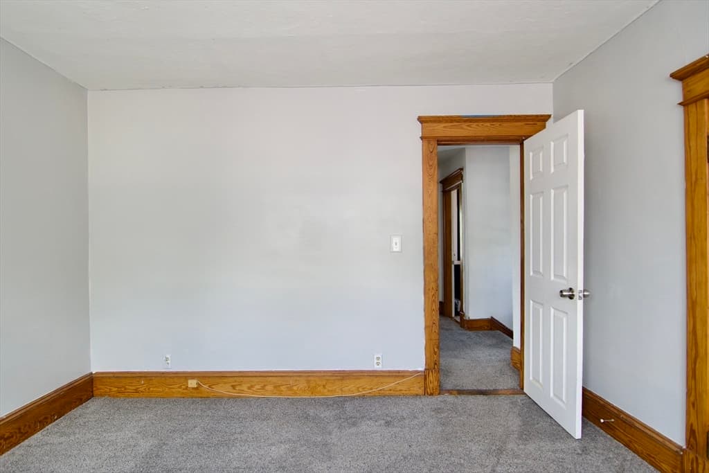 Single Family Residence at 16 Amity Ct, Springfield MA 01108, Springfield, photo 34 of 42