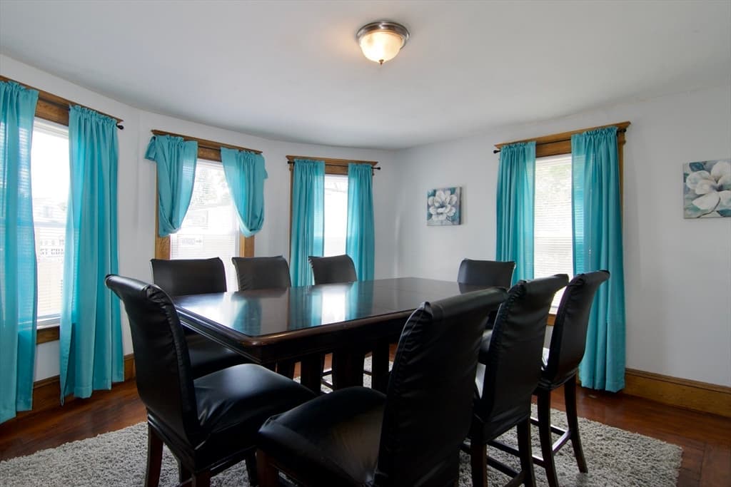 Single Family Residence at 16 Amity Ct, Springfield MA 01108, Springfield, photo 11 of 42