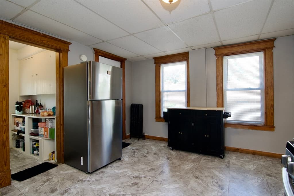 Single Family Residence at 16 Amity Ct, Springfield MA 01108, Springfield, photo 21 of 42