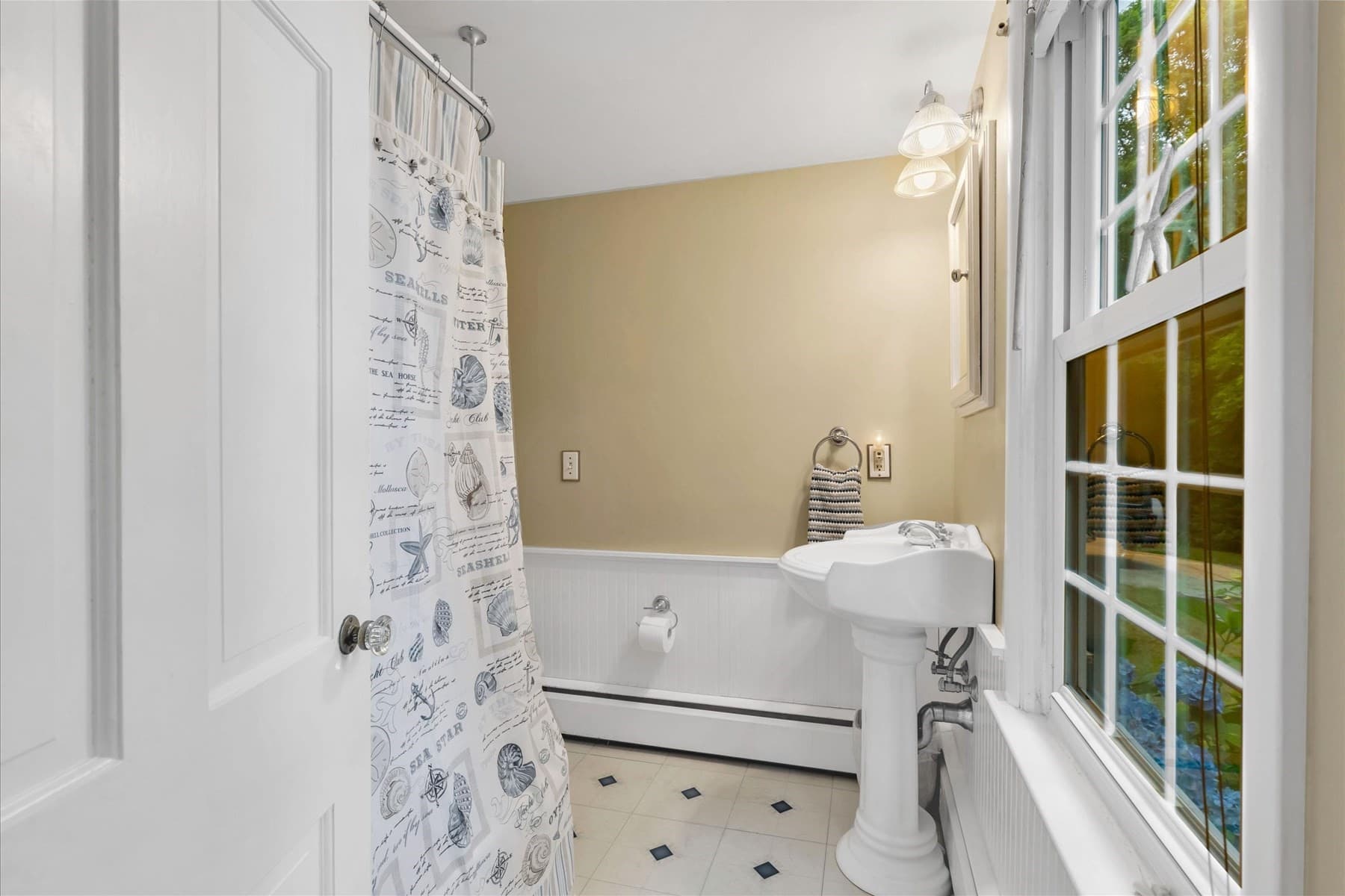 Single Family Residence at 205 Highbank Rd, Yarmouth MA 02664, photo 18 of 42