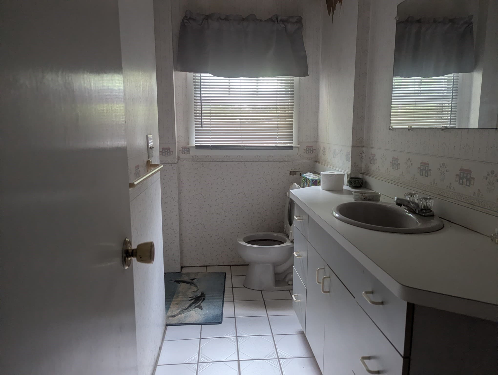 Single Family Residence at 166 West St, Attleboro MA 02703, Attleboro, photo 13 of 16