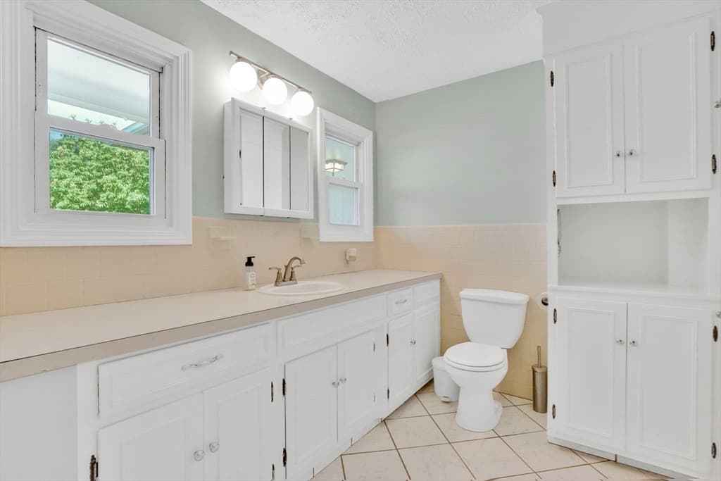 Single Family Residence at 11 Juniper Hill Rd, Ware MA 01082, Ware, photo 27 of 40