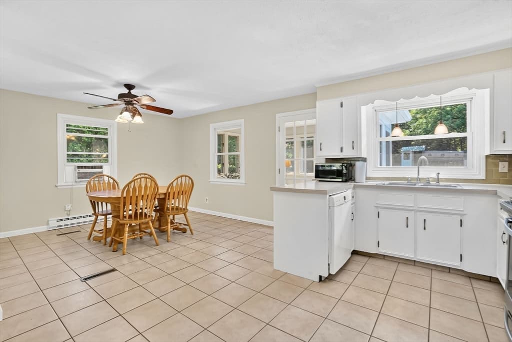 Single Family Residence at 11 Juniper Hill Rd, Ware MA 01082, Ware, photo 12 of 40