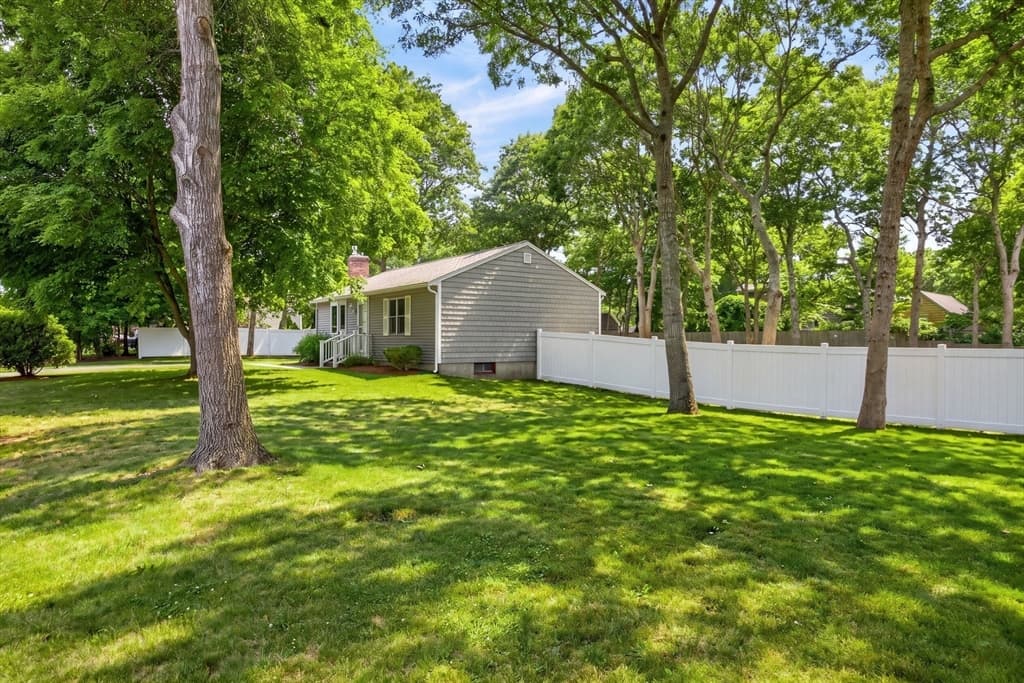 545 Lincoln Rd Ext, Barnstable MA 02601 photo 22