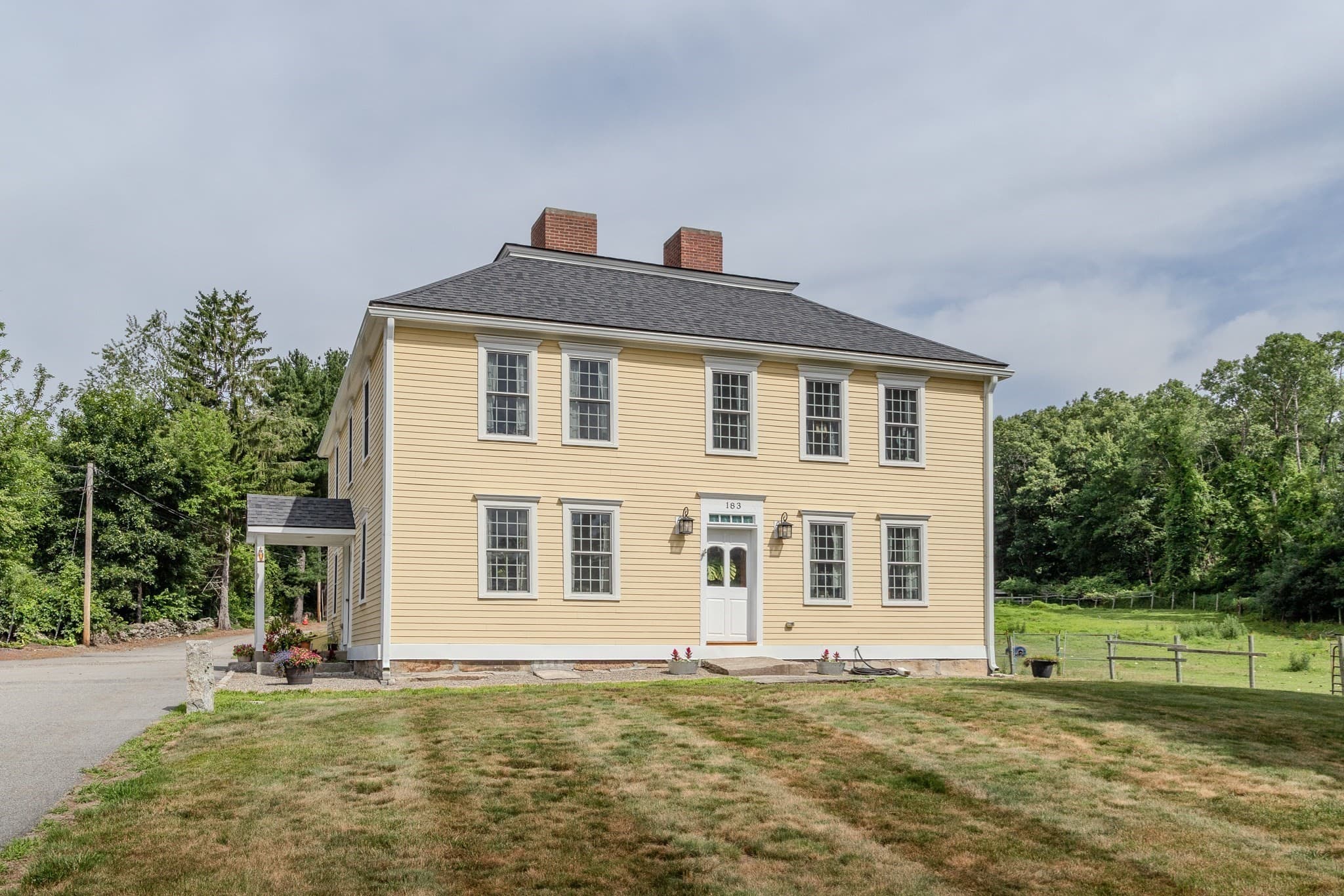 183 Main St, Boylston MA 01505