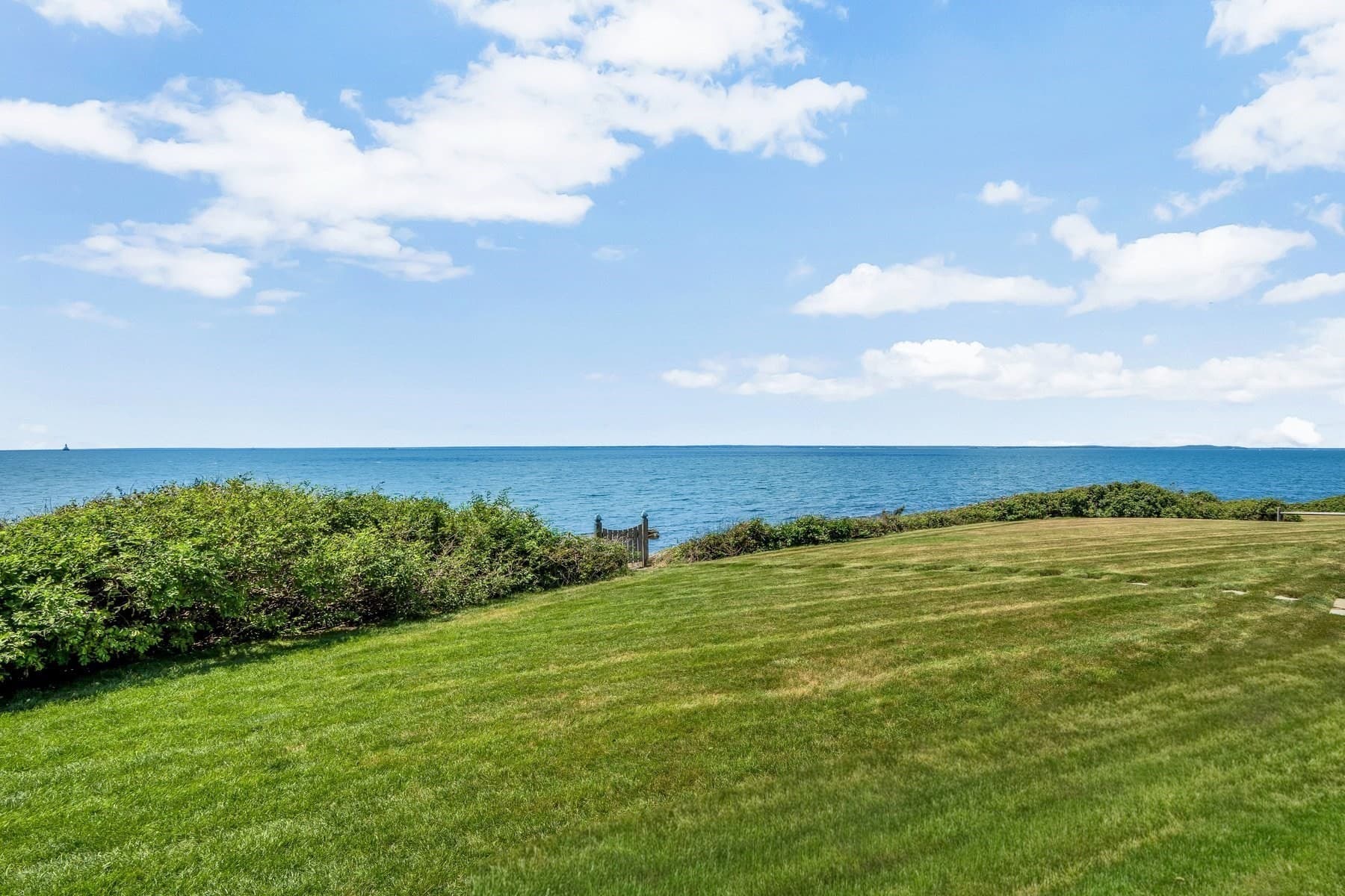 Single Family Residence at 31 Sunset Point Rd, Falmouth MA 02556, Falmouth, photo 12 of 40