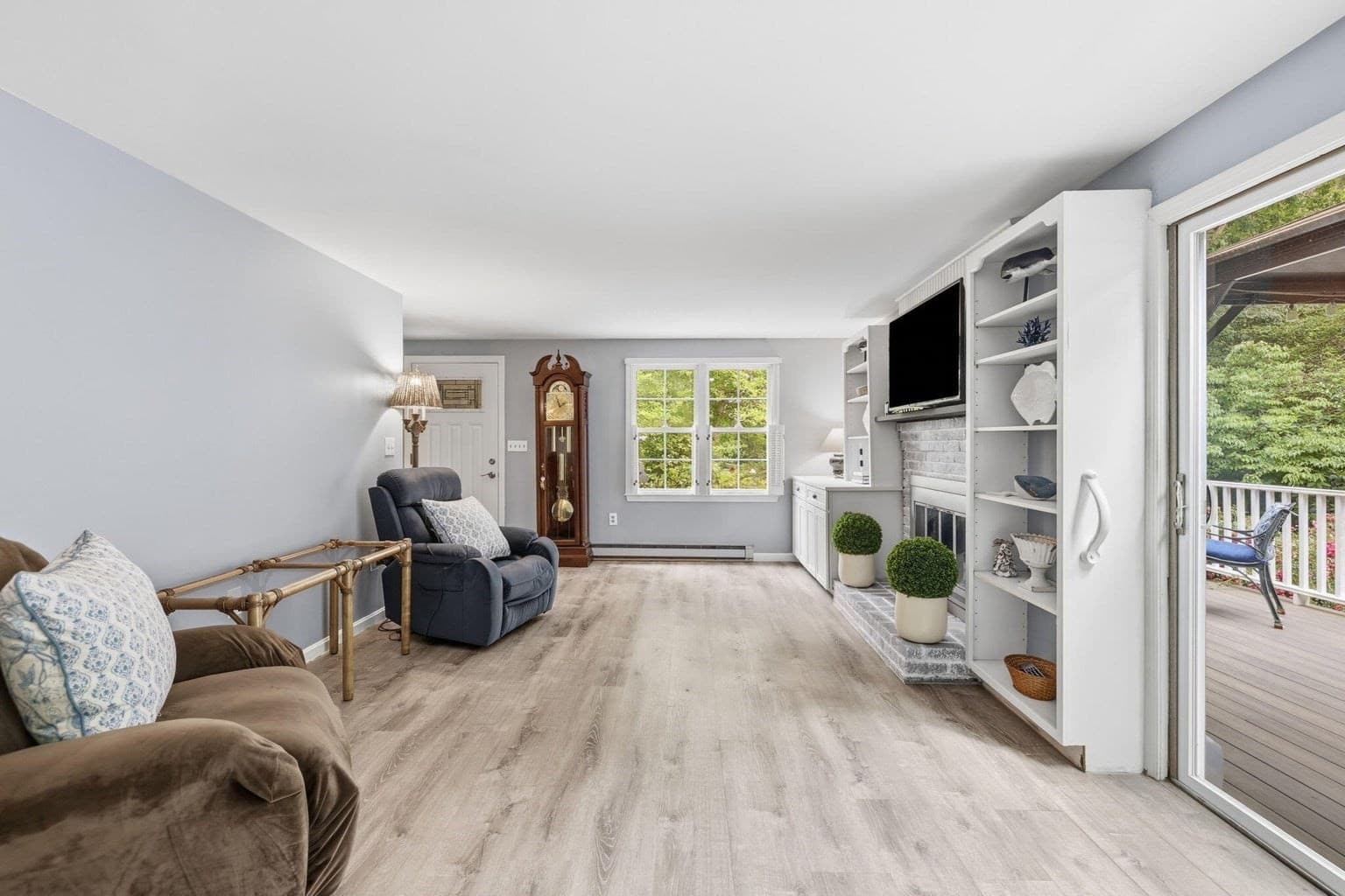 Single Family Residence at 25 Muskegat Rd, Falmouth MA 02536, photo 11 of 42