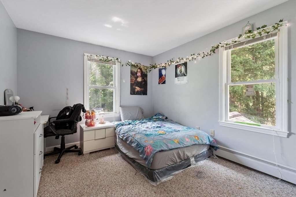 Single Family Residence at 10 Birch Ave, Holden MA 01520, Holden, photo 29 of 42