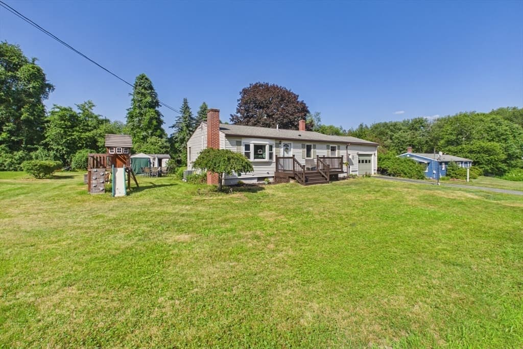 Single Family Residence at 12 Adams Dr, Brimfield MA 01010, Brimfield, photo 24 of 25