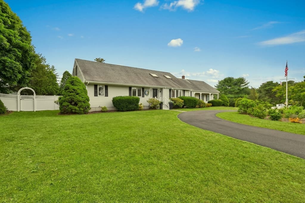 7 Oxford Dr, Barnstable MA 02635 photo 2