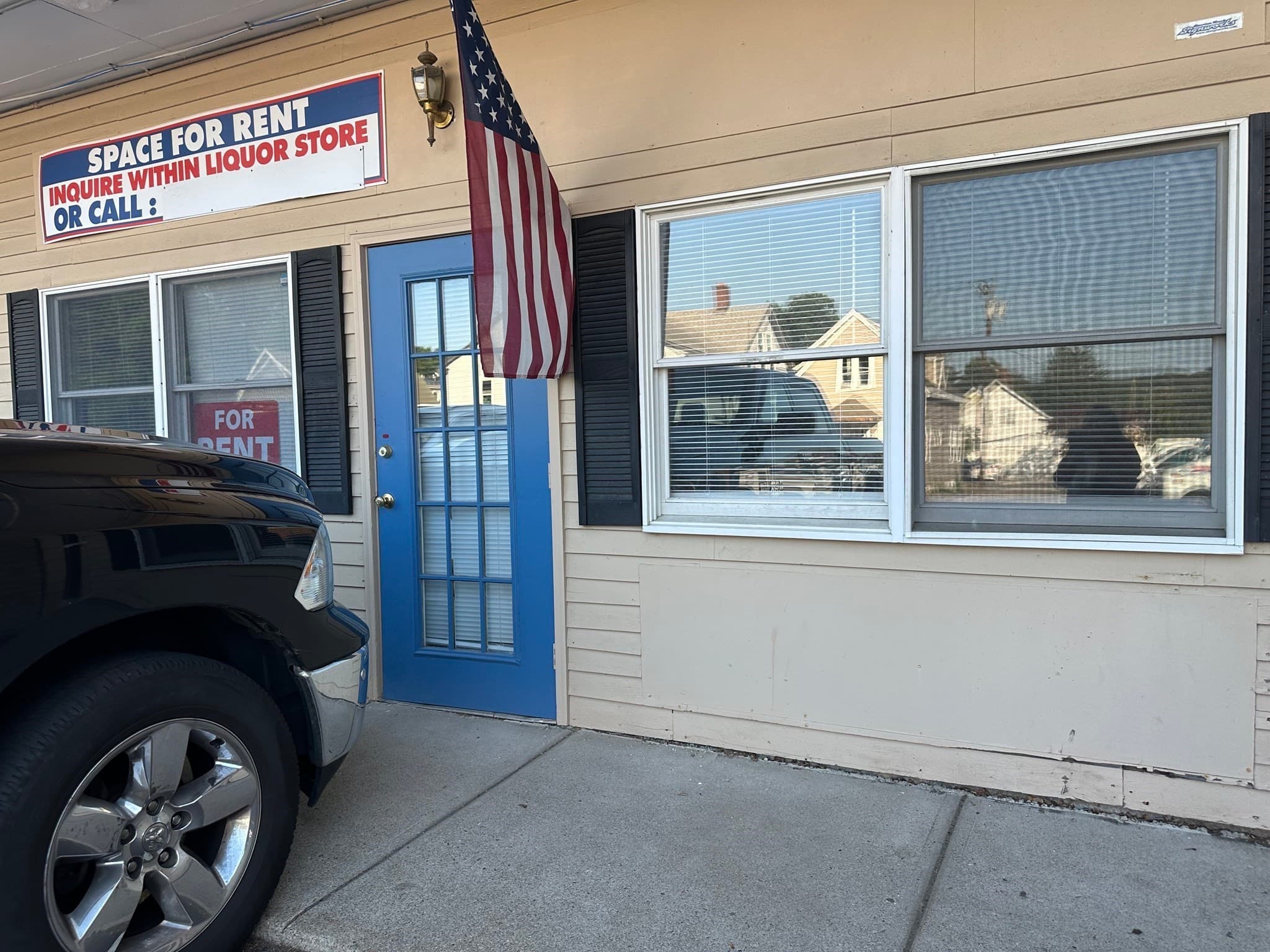 157 Main, Blackstone MA 01504