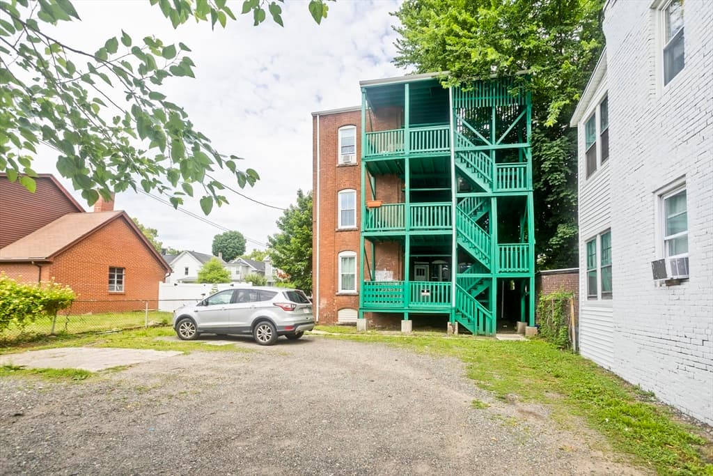 56 Pine St., Holyoke MA 01040 photo 26