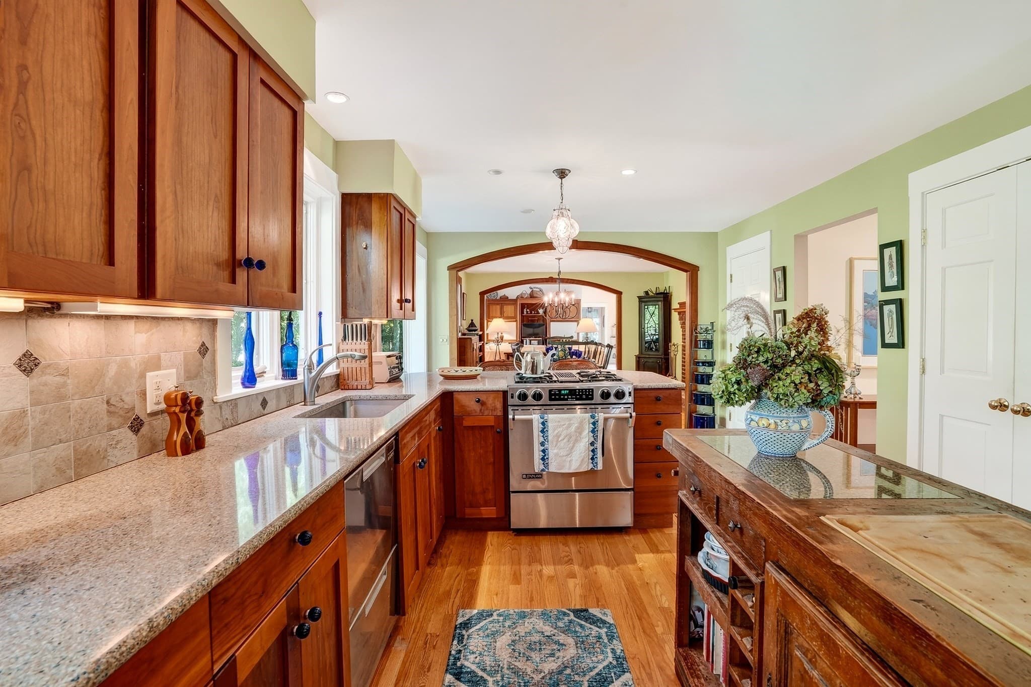Single Family Residence at 64 Christiantown, West Tisbury MA 02575, photo 6 of 42