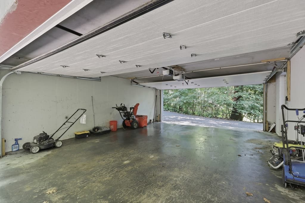 83 Sunset Drive, Charlton MA 01507 photo 34