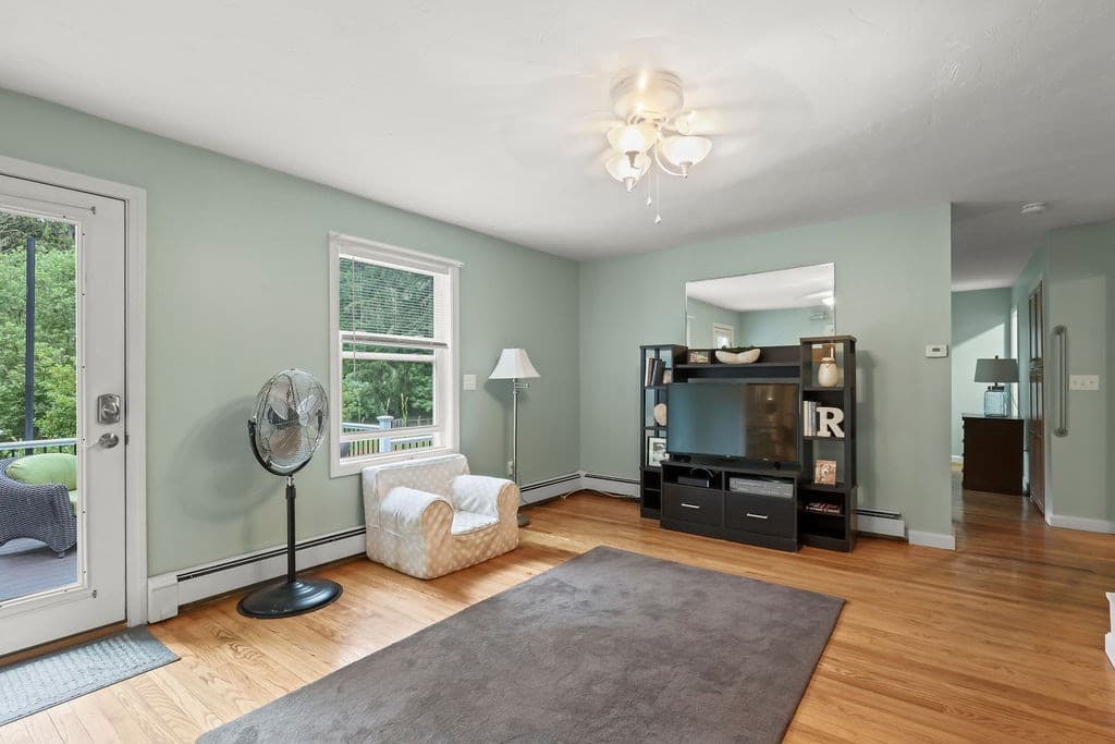 Single Family Residence at 128 Converse Rd, Marion MA 02738, Marion, photo 15 of 42
