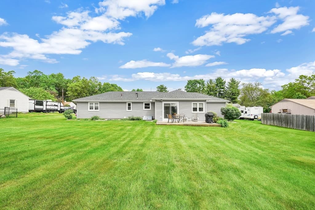 Single Family Residence at 76 Glenwood Dr, Westfield MA 01085, photo 38 of 42