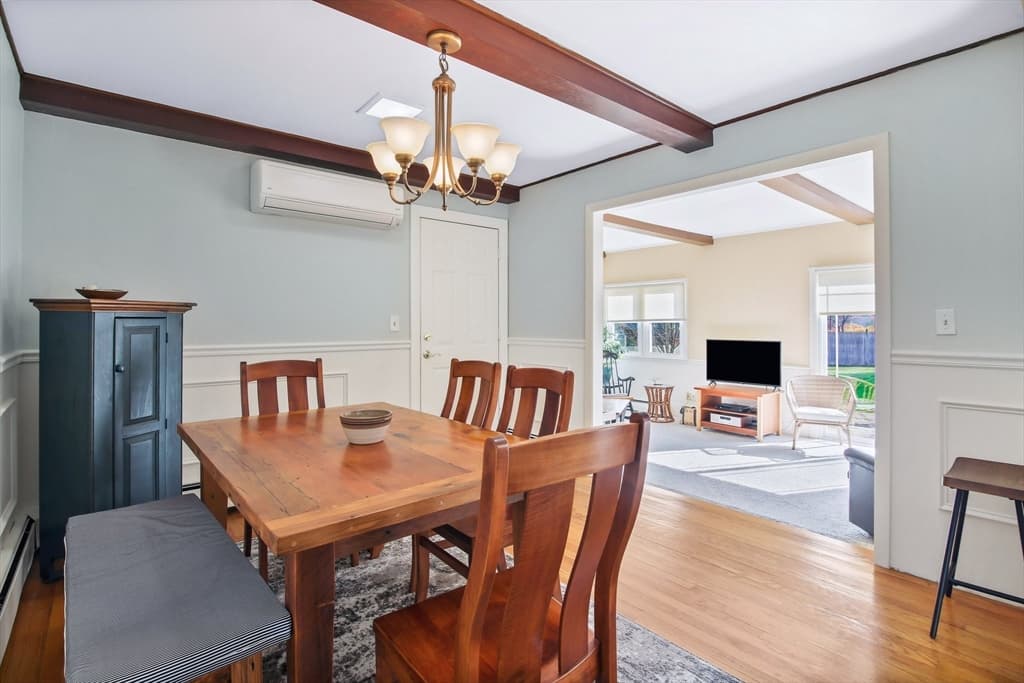 Single Family Residence at 76 Glenwood Dr, Westfield MA 01085, photo 11 of 42