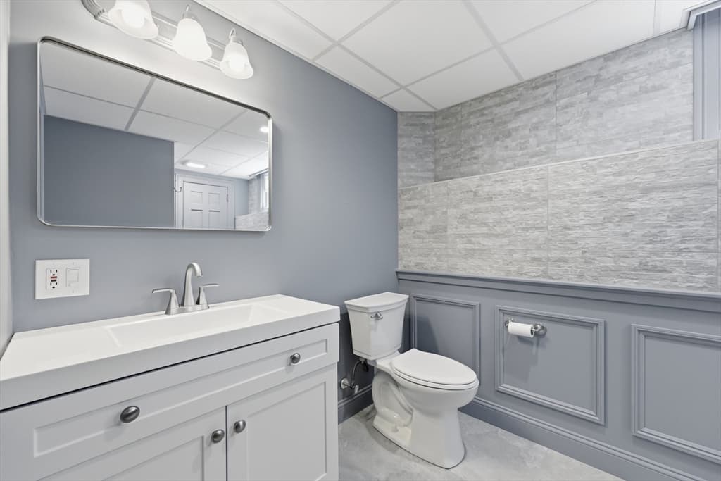 1051 Converse St, Longmeadow MA 01106 photo 34