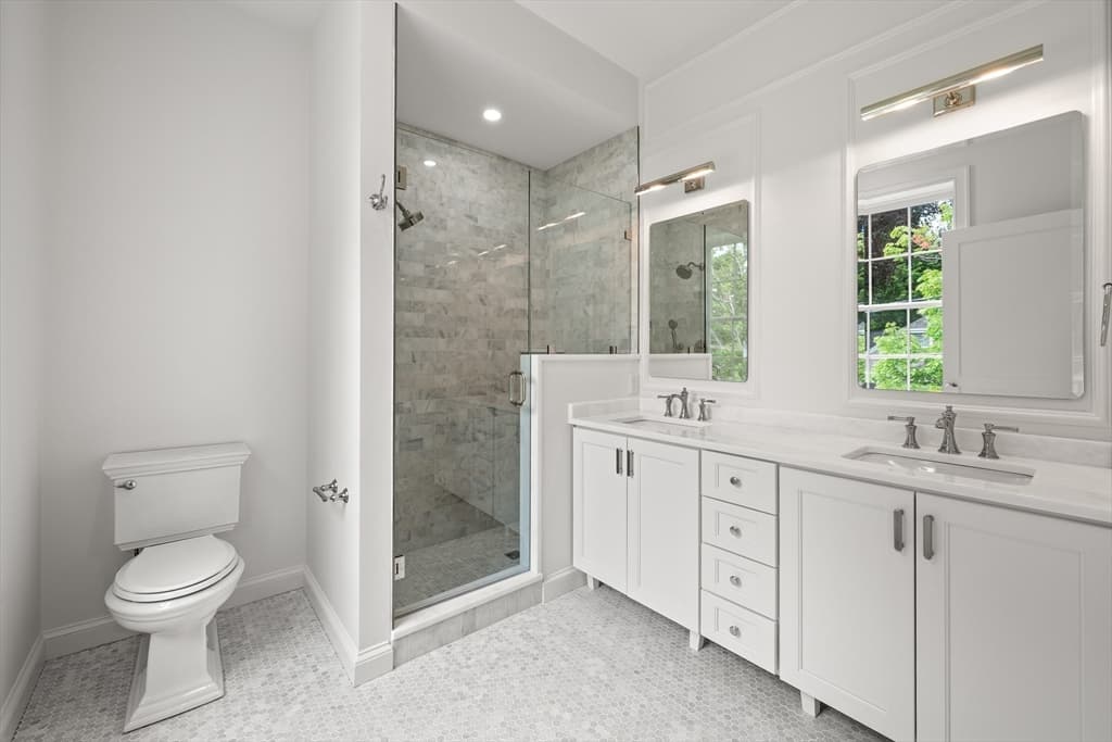 Condominium at 64 Pleasant Street # B, Marblehead MA 01945, Marblehead, photo 35 of 37