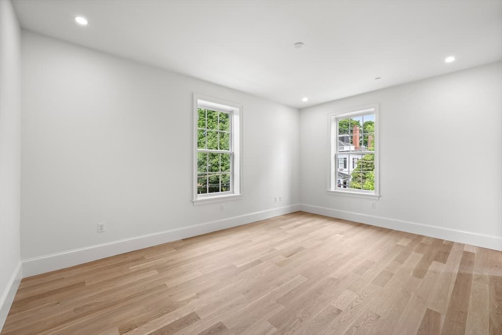 Condominium at 64 Pleasant Street # B, Marblehead MA 01945, Marblehead, photo 29 of 37
