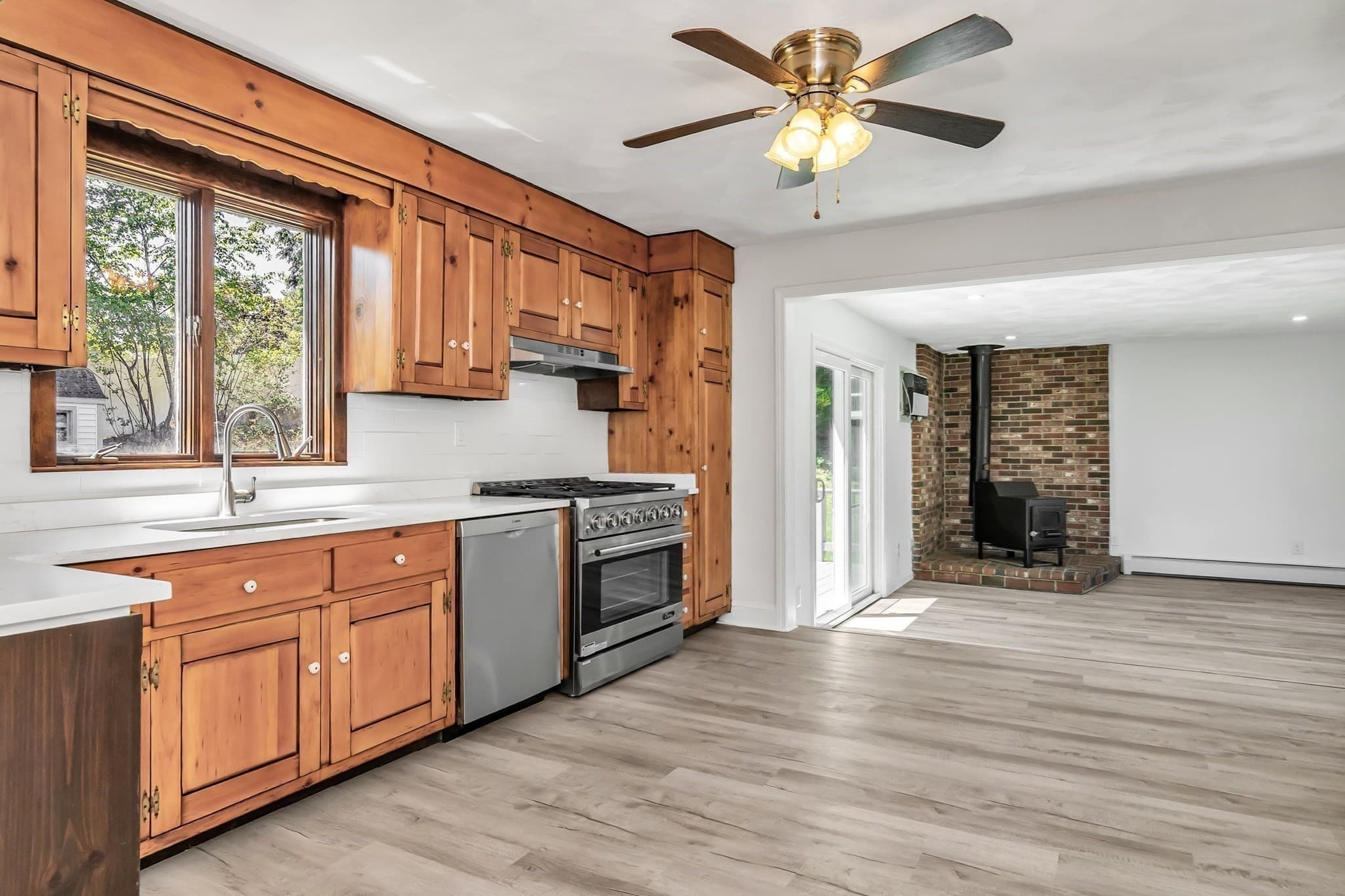 Single Family Residence at 4 Capitol Street, Methuen MA 01844, Methuen, photo 14 of 42