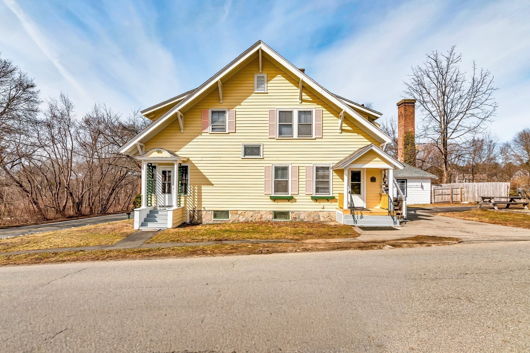 219 Pelham Street, Methuen MA 01844